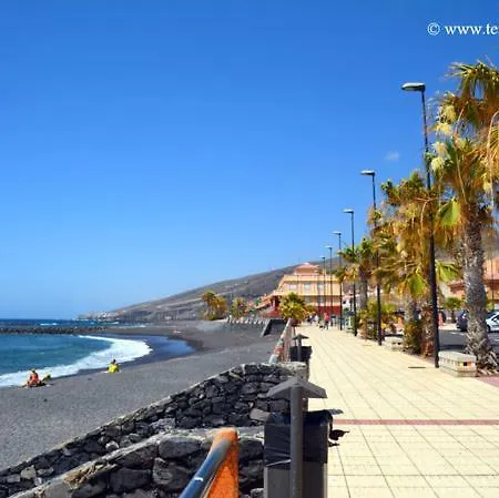 Apartamento Amplio Y Acogedor * Puertito de Guimar